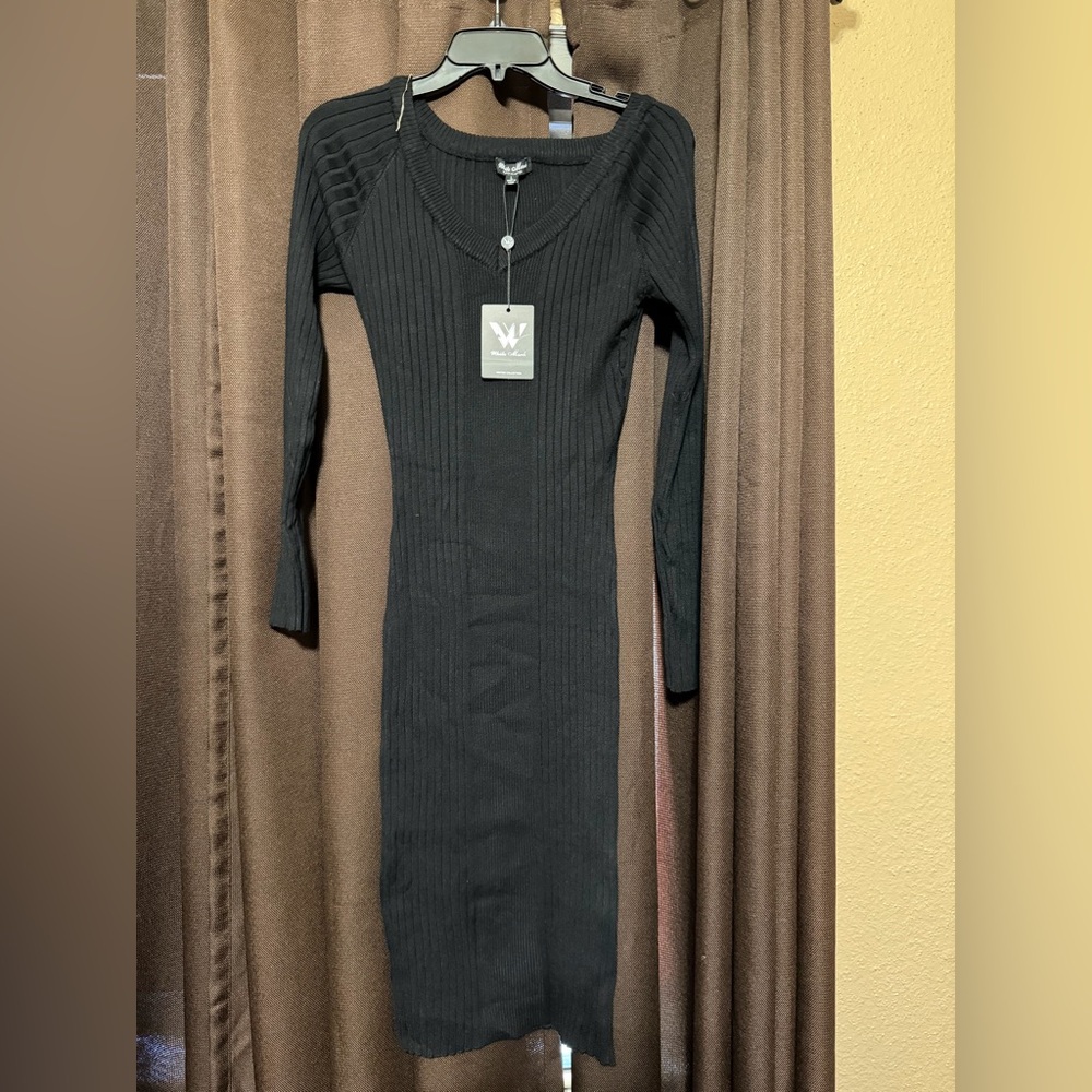 Elegant Black Ribbed Knit Dress
